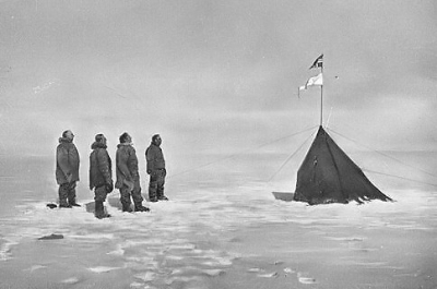 Amundsen expedition at the south pole